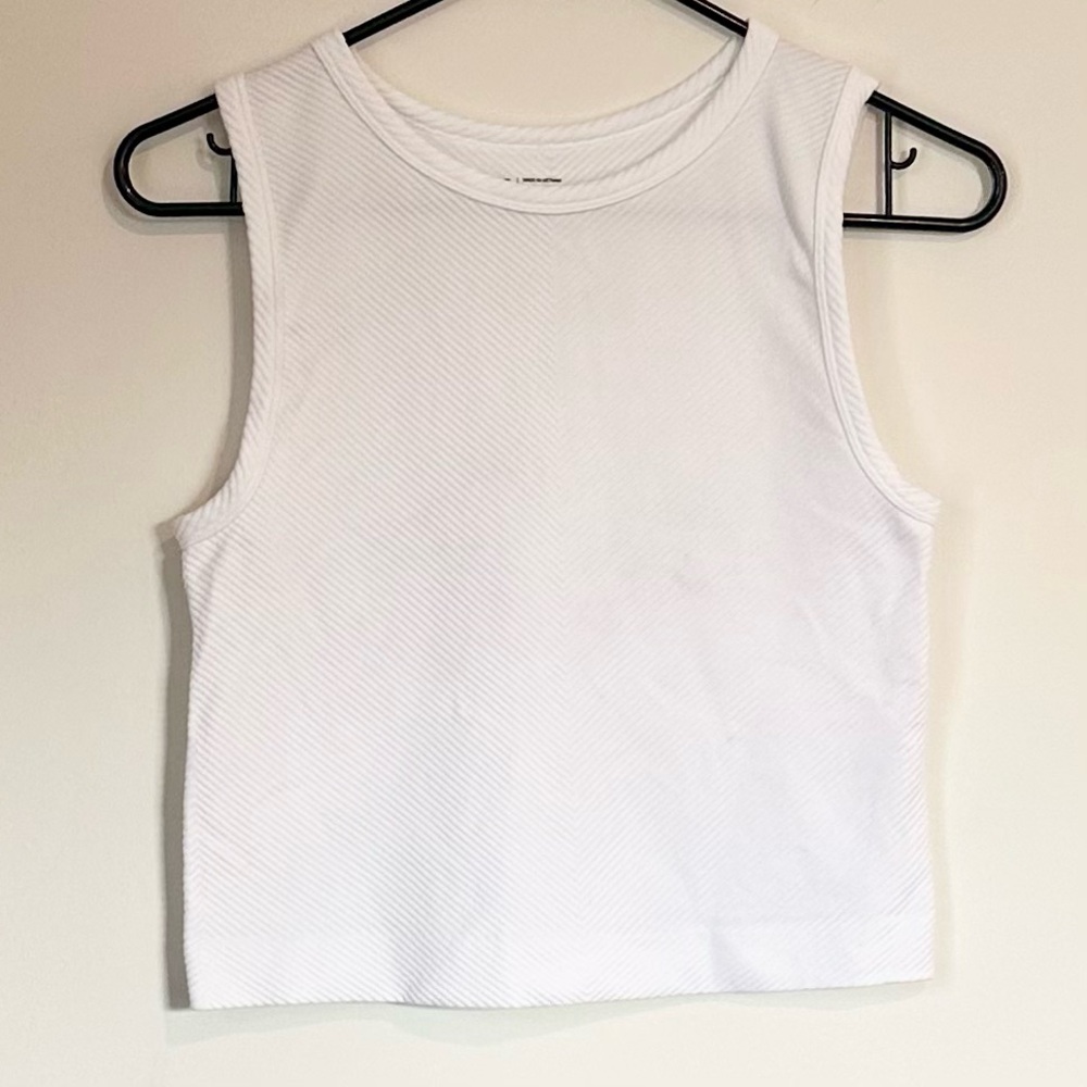 Z by Zella White Ribbed Cropped Tank Top - Size: Large